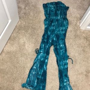 Tie-back tie dye romper